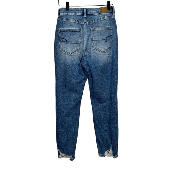 American Eagle Curvy Mom Distressed Jeans Size 4 - Picture 2 of 12